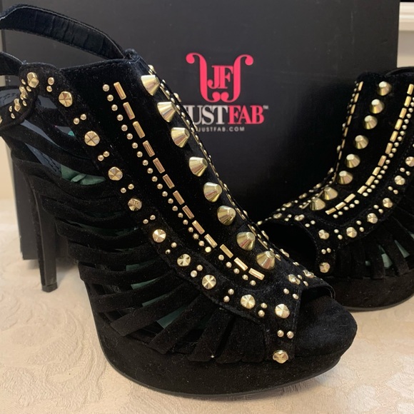 JustFab Black suede platform. Size 9. $25 - Picture 2 of 5